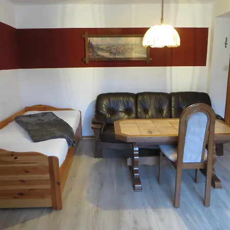 Waldblick Apartmán *